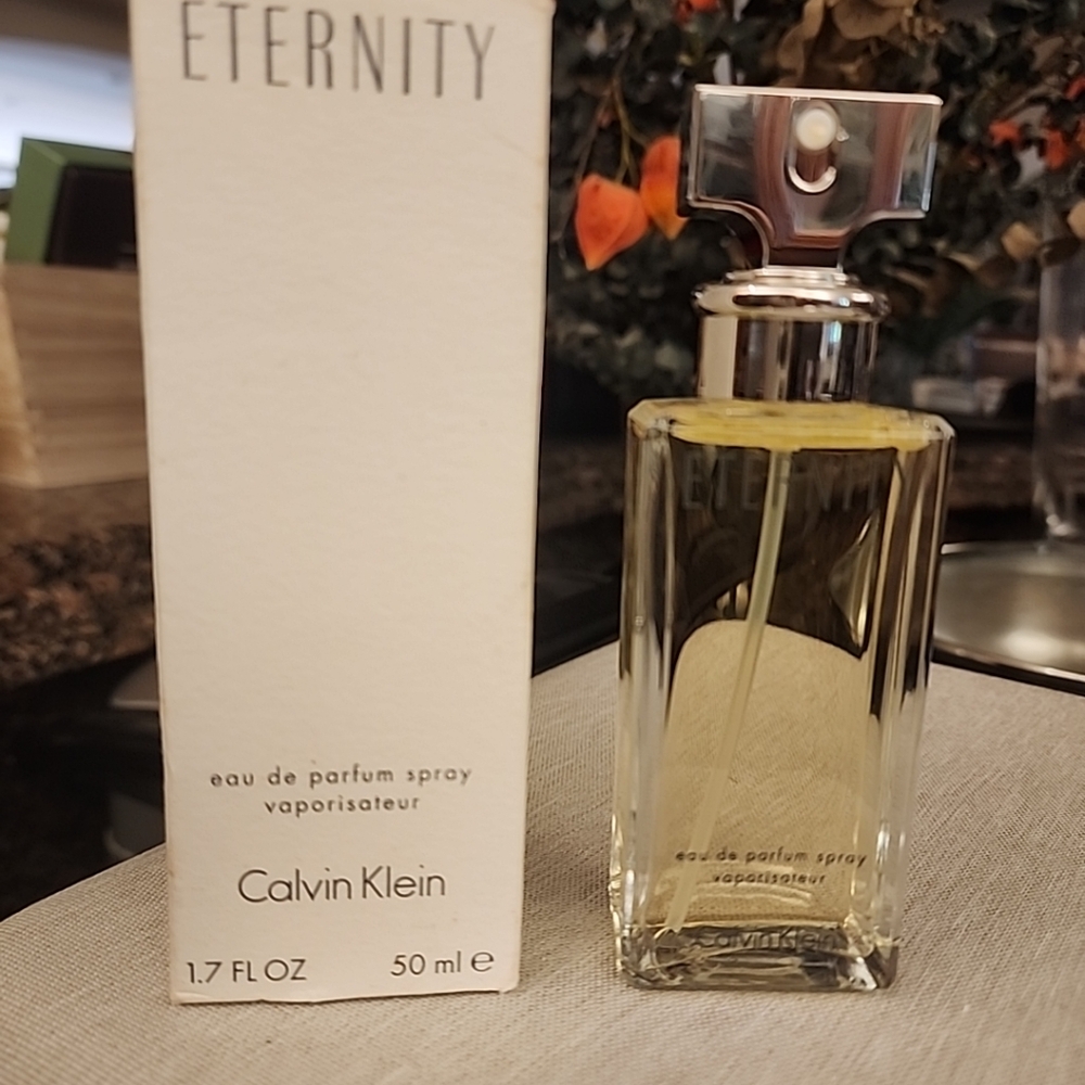 Calvin Klein Eternity for Women - Picture 2 of 6